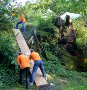 Transport der Getrnke in den Burggraben