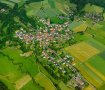 Luftbild von Densberg, aufgenommen aus Richtung Sdosten