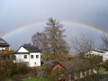 Regenbogen über dem östlichen Ortsrand